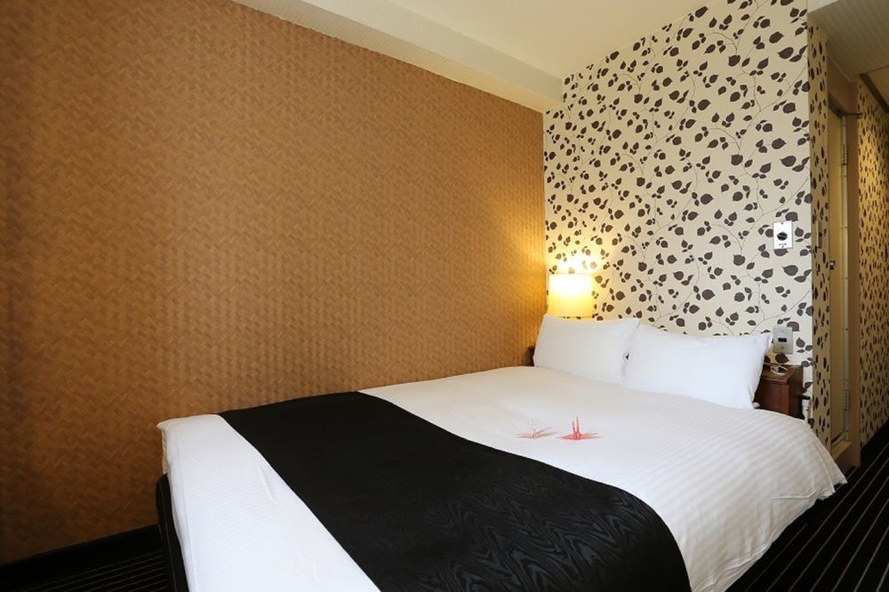 Apa Hotel Okayama Ekimae Esterno foto