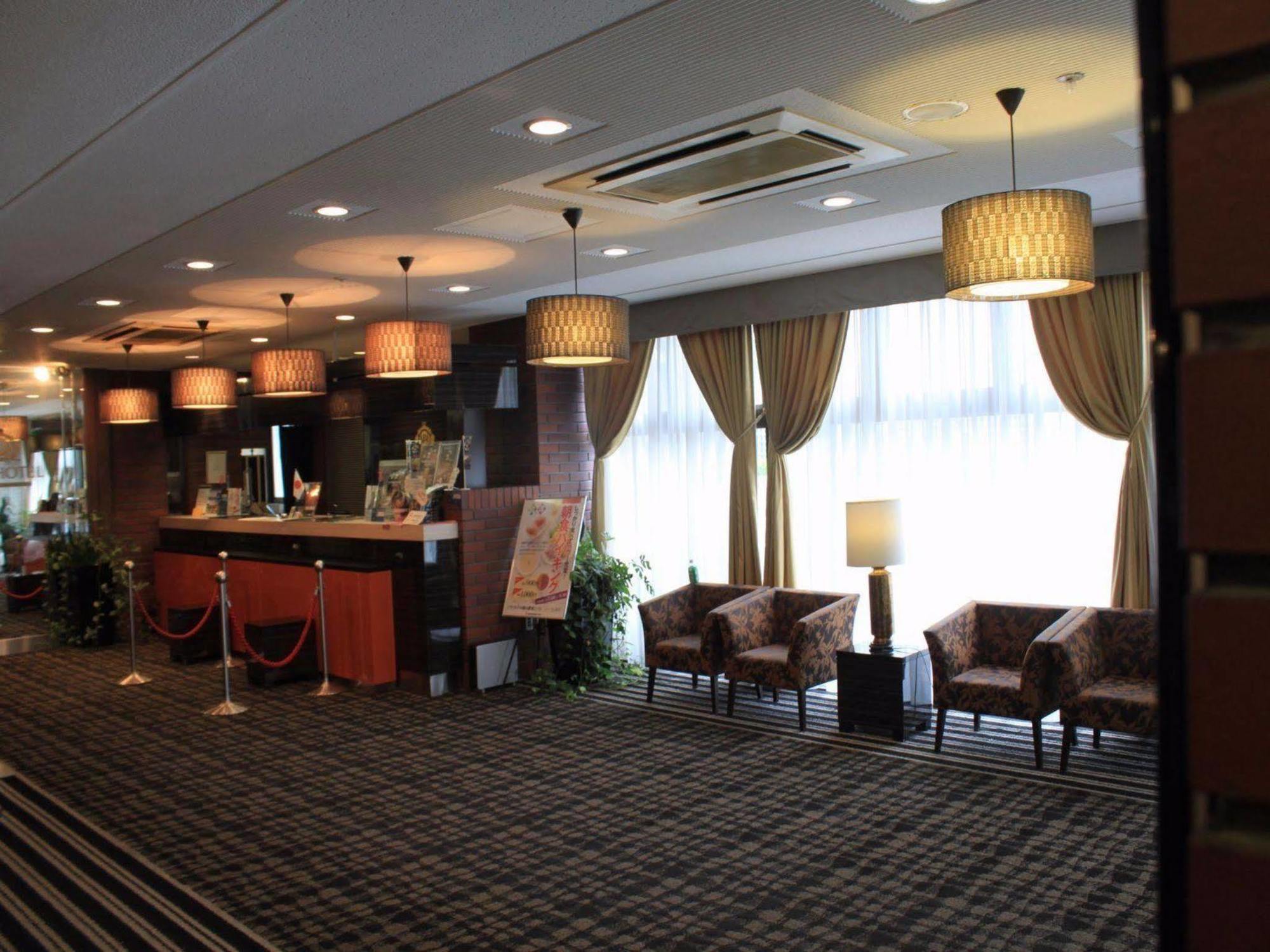 Apa Hotel Okayama Ekimae Esterno foto